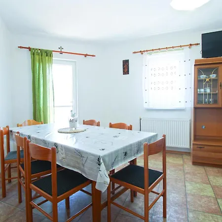 Apartment Karolina 517 Pula